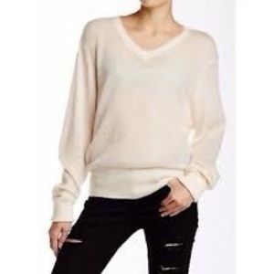 Wildfox White Label Cream Wool Blend Sweater | Cozy Slouchy Fit S